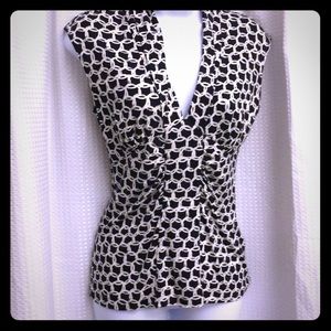 BANANA REPUBLIC Sleeveless Top